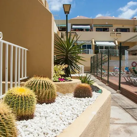 Apartment In Mareverde